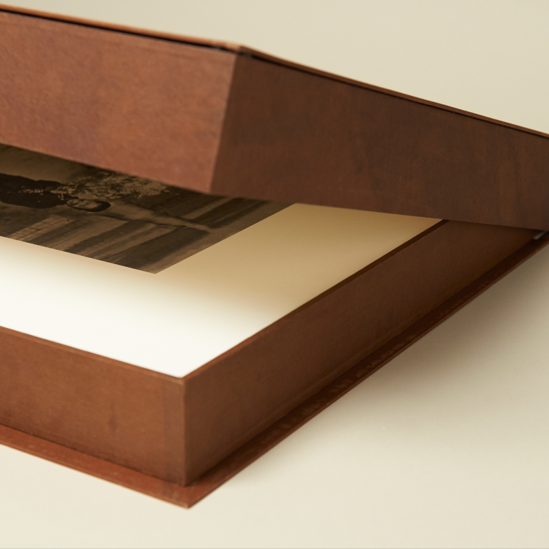 Shoji Ueda | Children Calendar - Image 15